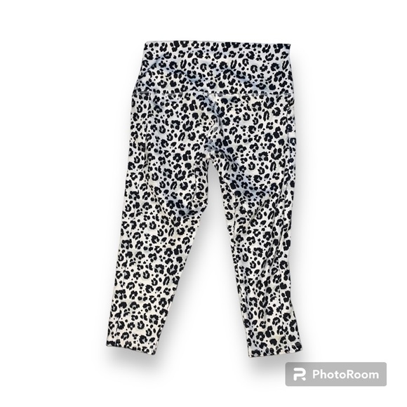 Leopard print leggings (thick good material) - Picture 2 of 2